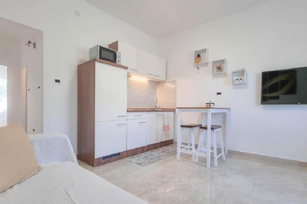 App Racy Apartment Umag Luaran gambar
