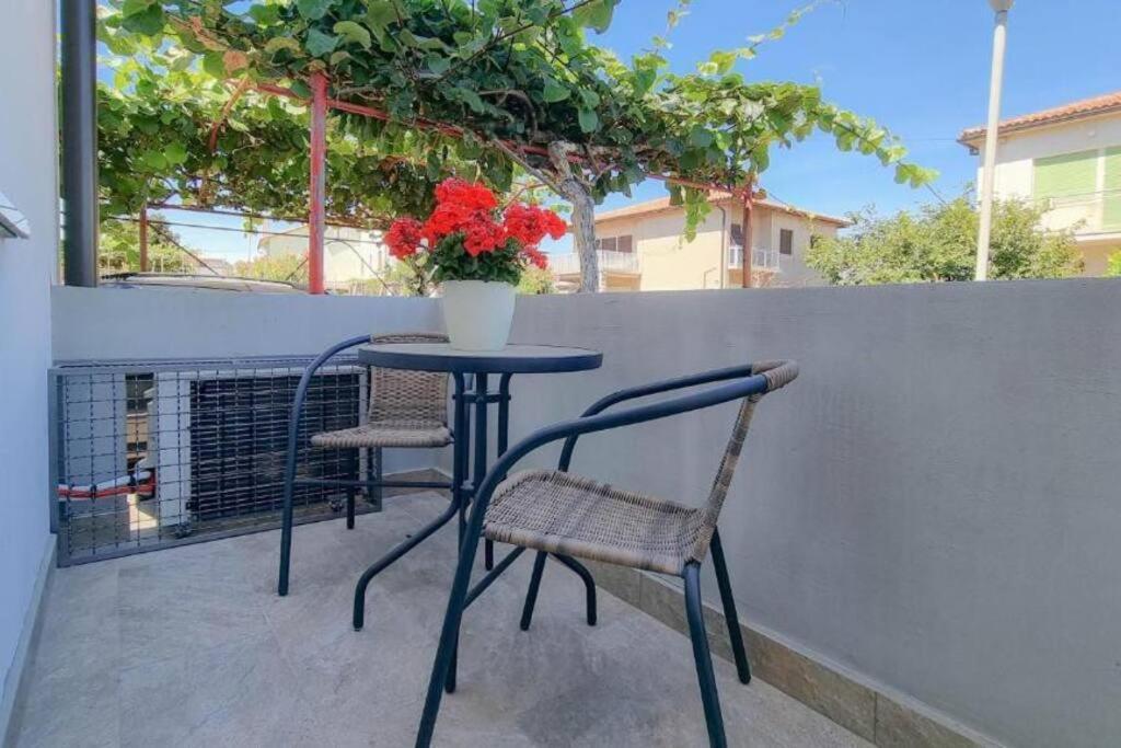 App Racy Apartment Umag Luaran gambar
